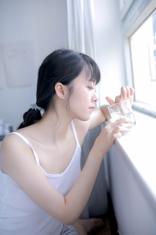 简柏丞